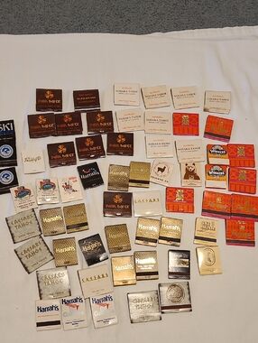 Lot Of 60 Matchbooks, Mostly Tahoe Nevada Casinos Decoration Dodge Bear Ceasars